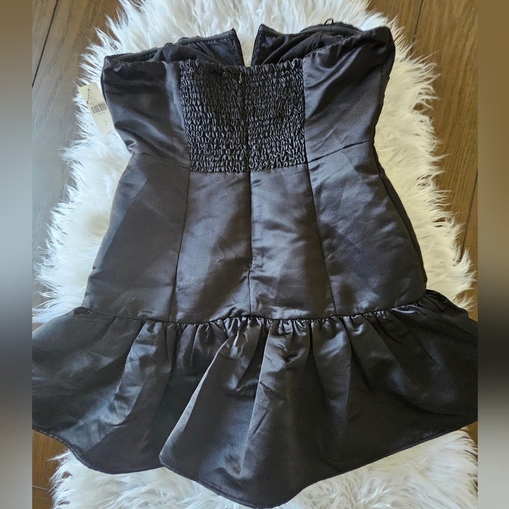 Maeve Strapless Black Dress with Silver Bow - Picture 5 of 6
